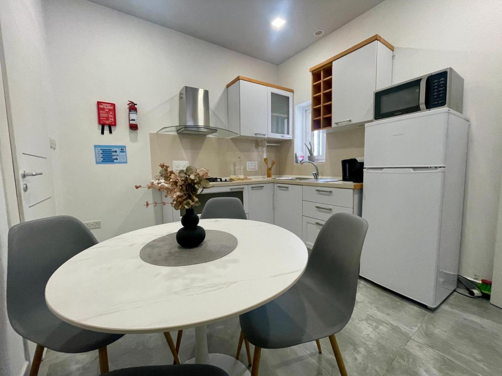 Apartment Ta Nenu Paola